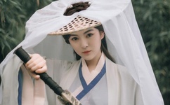 18岁女RAPPERDISSSUBS欢迎您 - 老狼